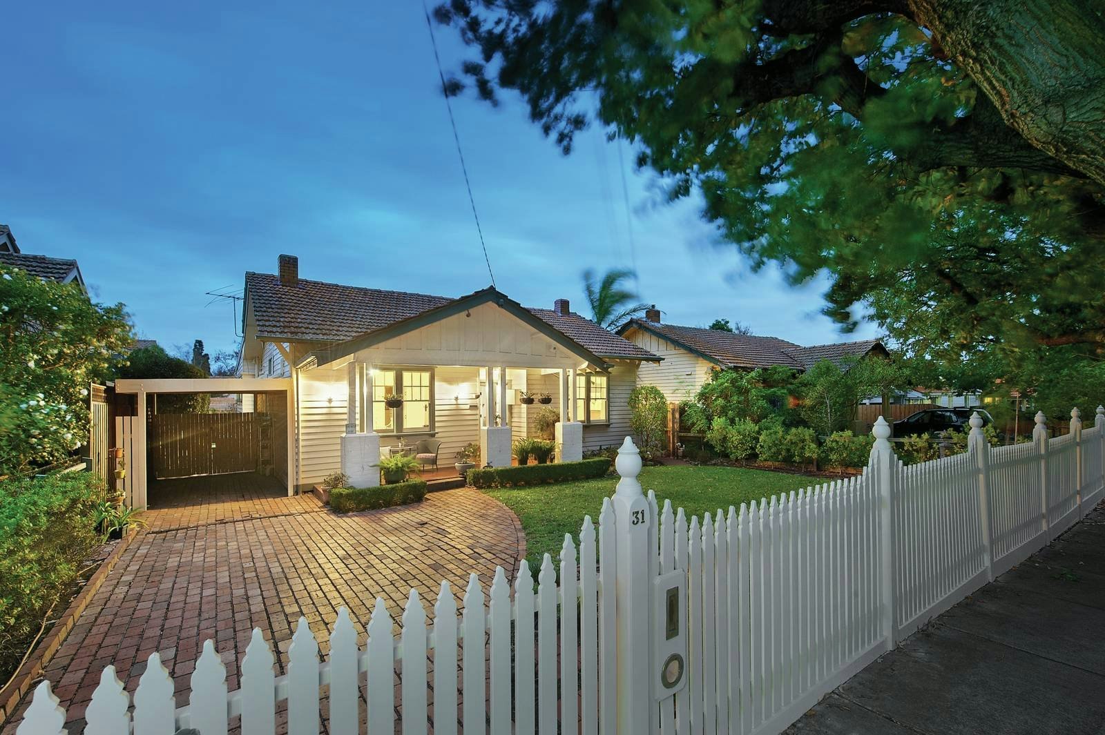 31 Berrima Avenue, Malvern East, VIC