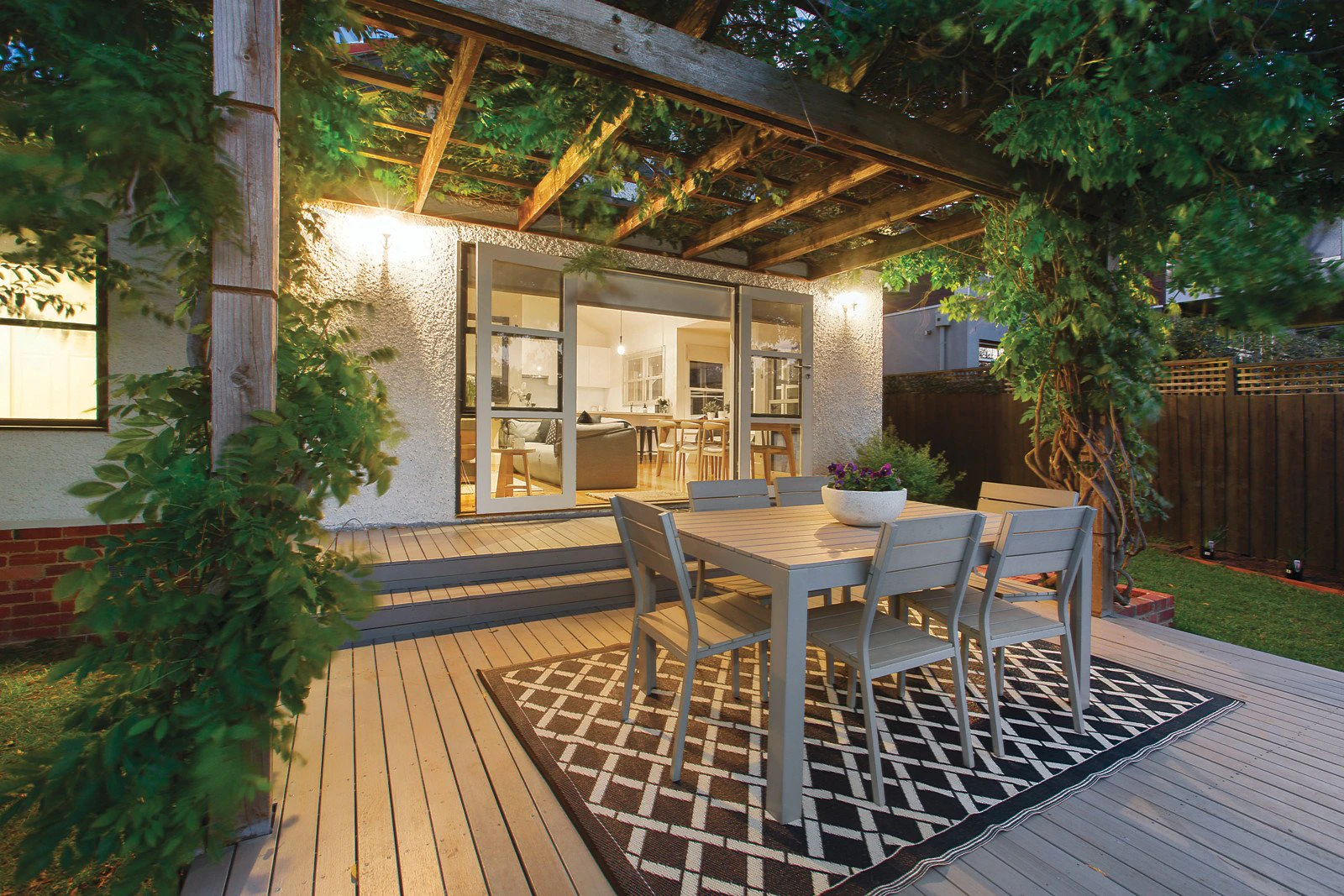 25 Binnie Street, Brighton East, VIC