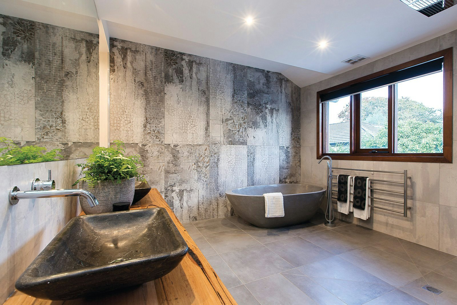 84 Tramway Parade, Beaumaris, VIC