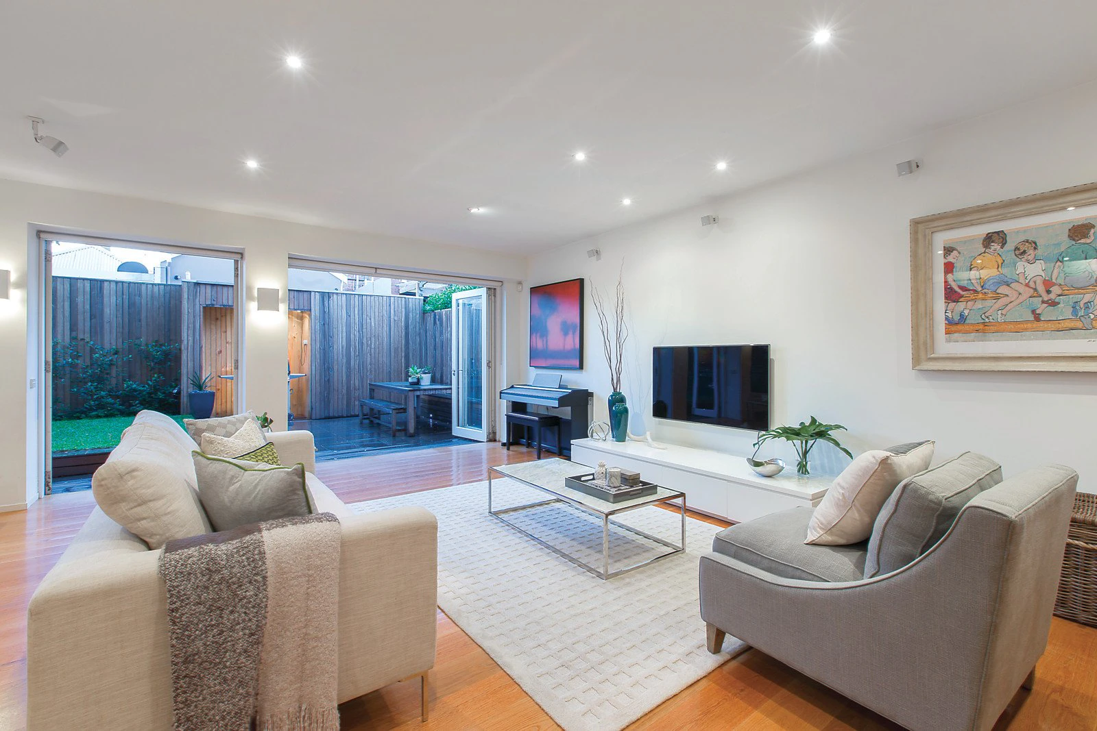 8 Kerferd Place, Albert Park, VIC