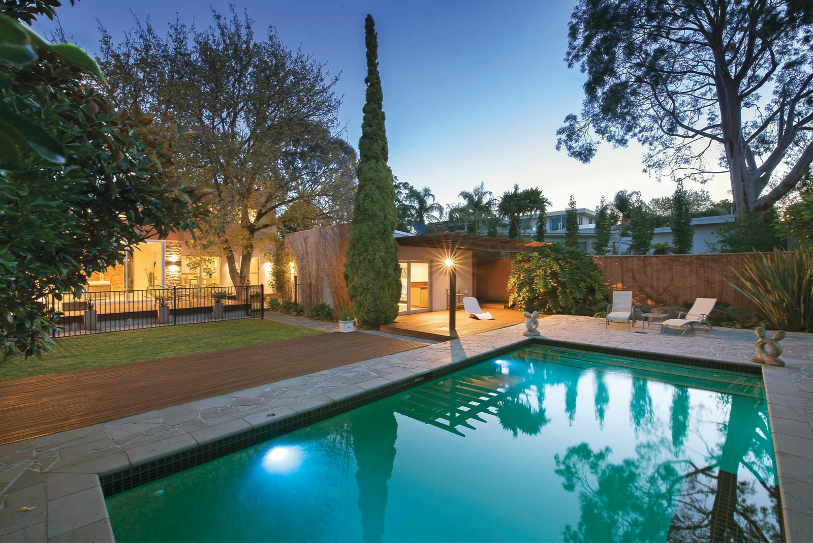 25 Stoke Avenue, Kew, VIC