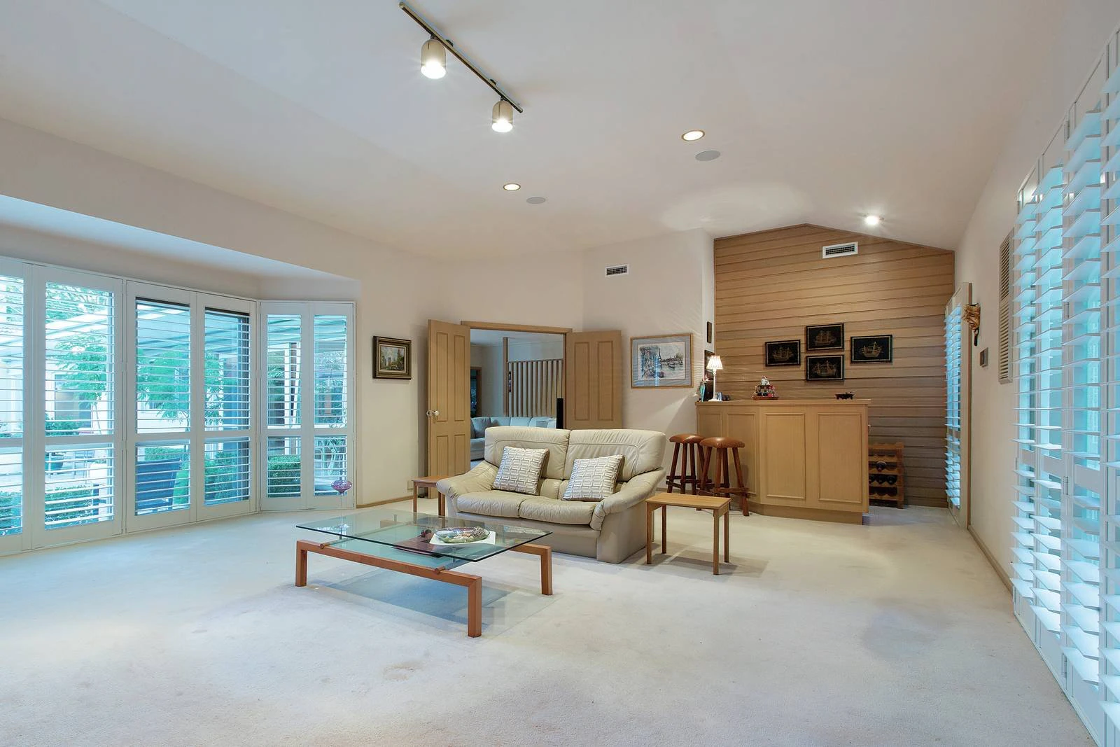 36 Pine Avenue, Camberwell, VIC