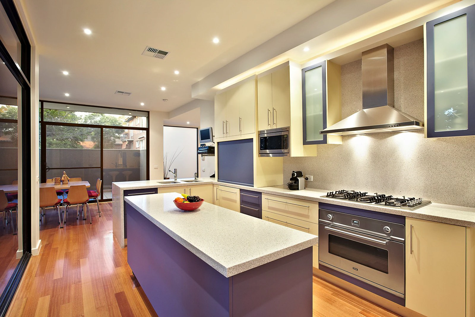 9a Waiora Road, Caulfield North, VIC