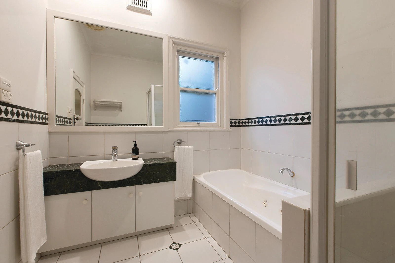 603 Burke Road, Camberwell, VIC