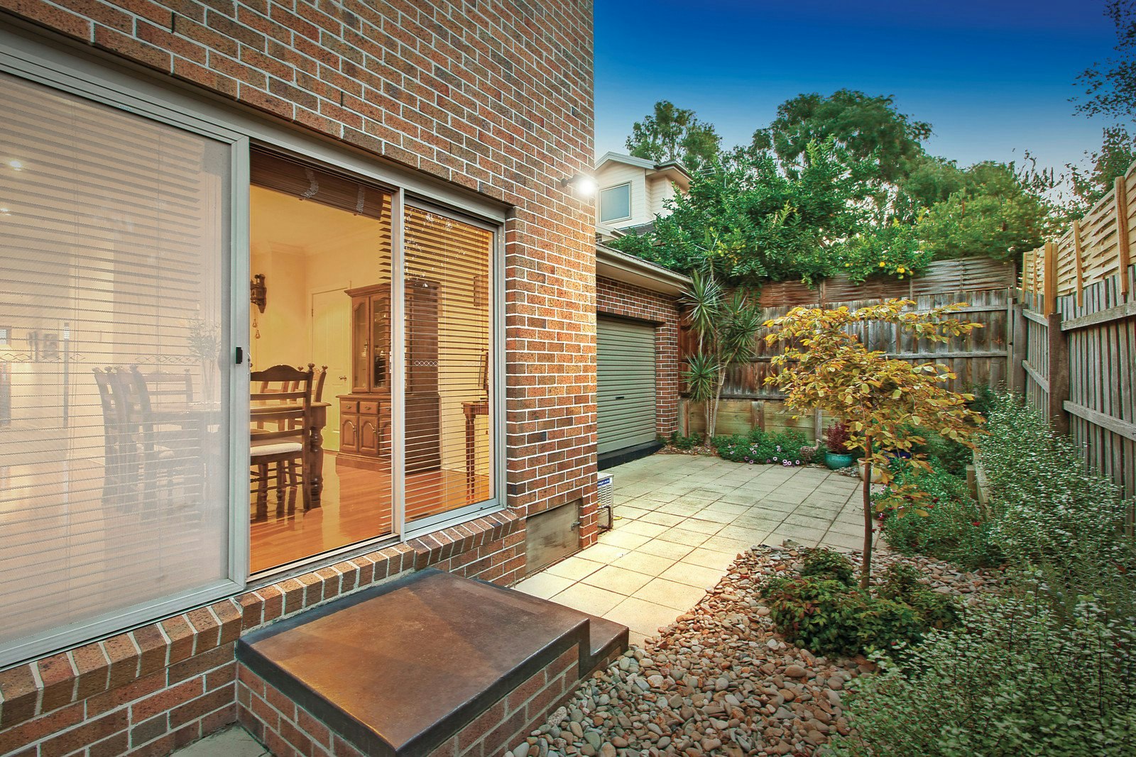 23 Kingswood Rise, Box Hill South, VIC