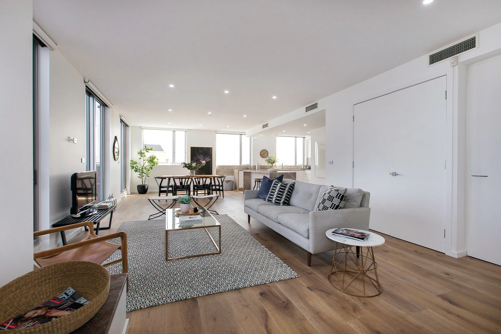 801/65 Beach Street, Port Melbourne, VIC