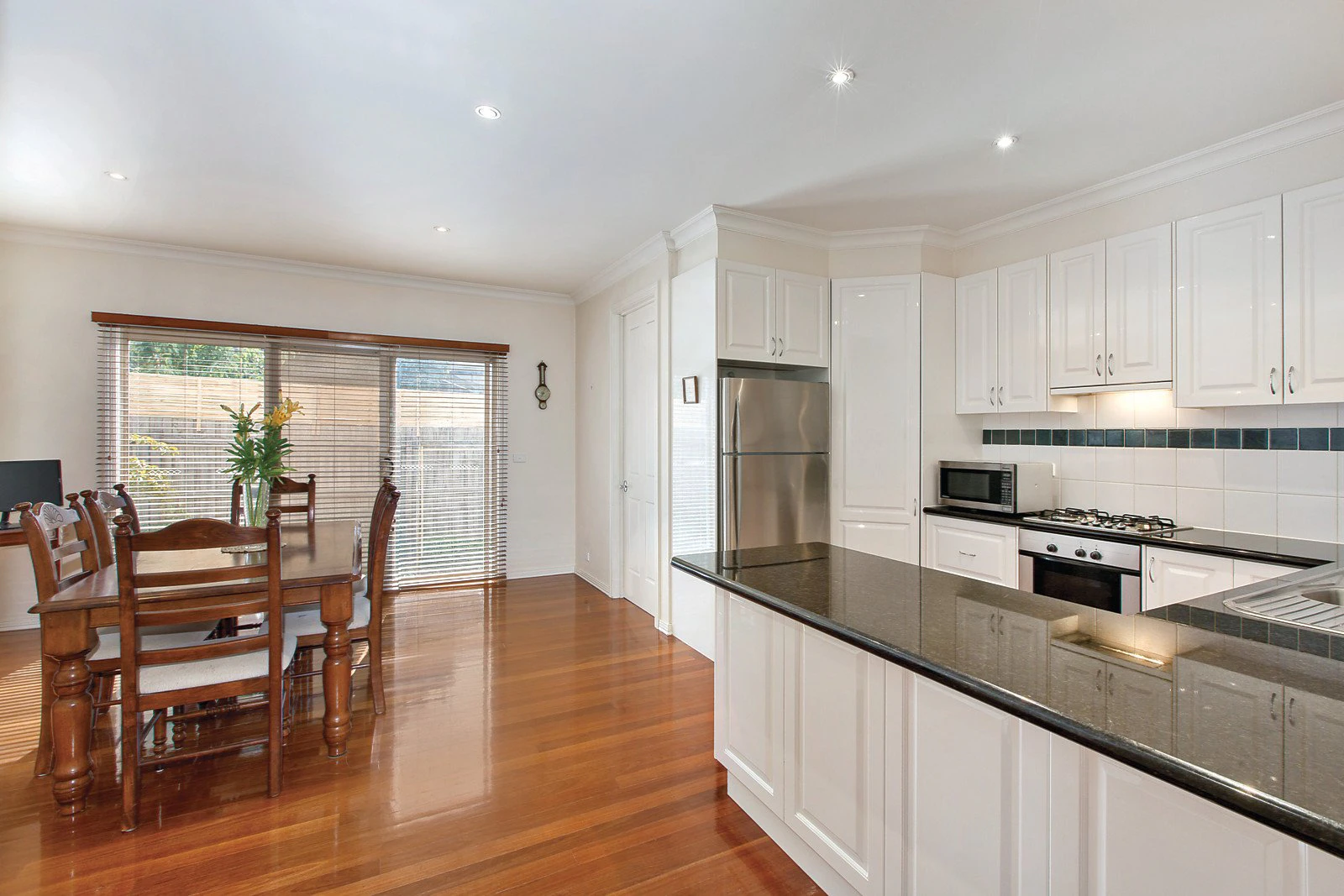 23 Kingswood Rise, Box Hill South, VIC