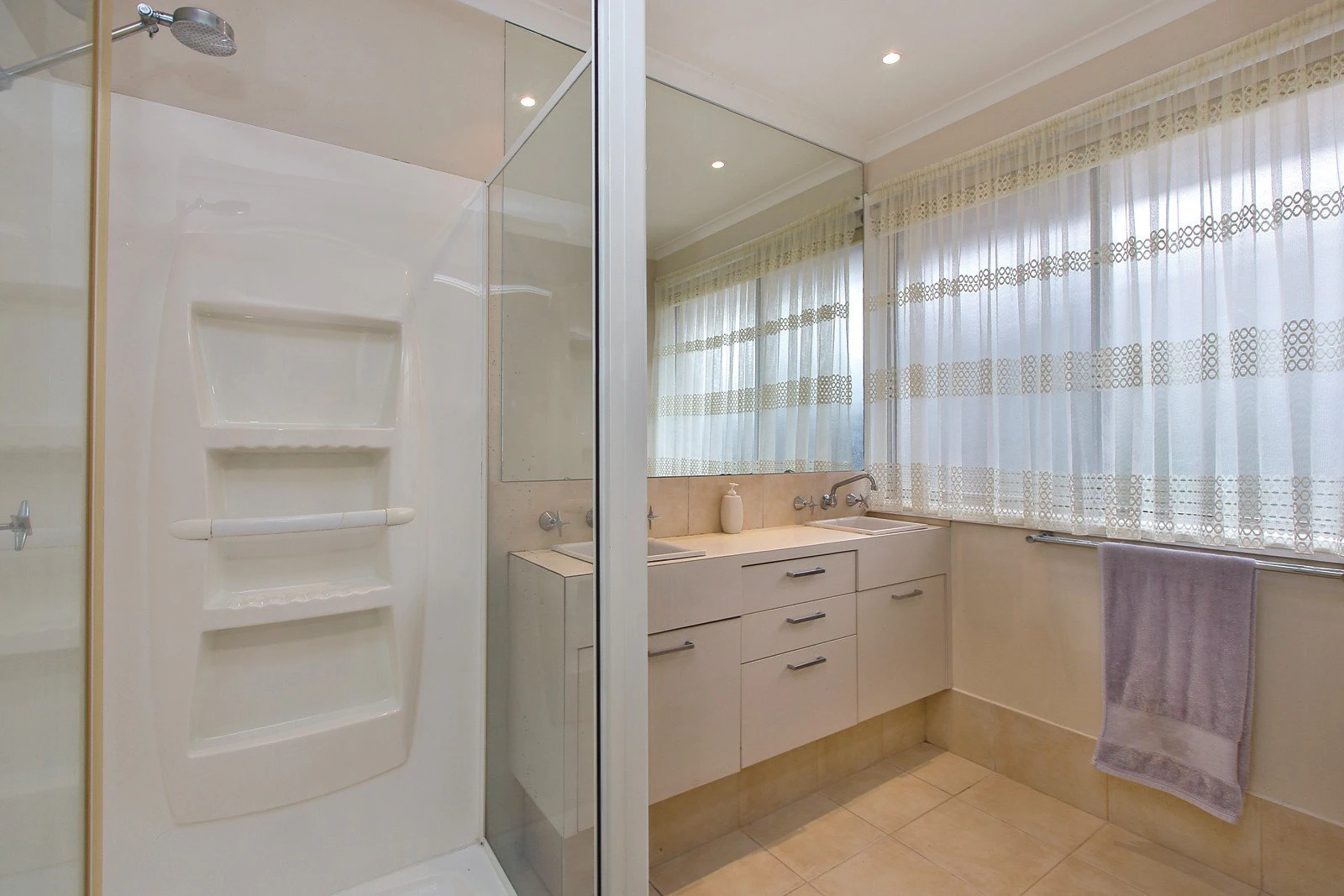 34 Tivey Parade, Balwyn, VIC