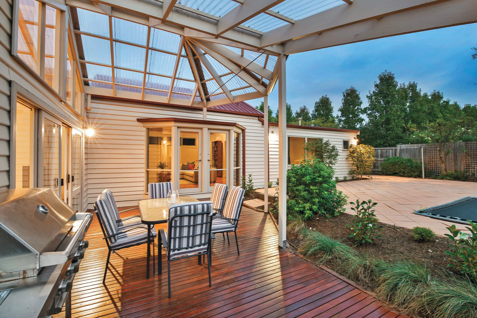 16 Flowerdale Road, Glen Iris, VIC