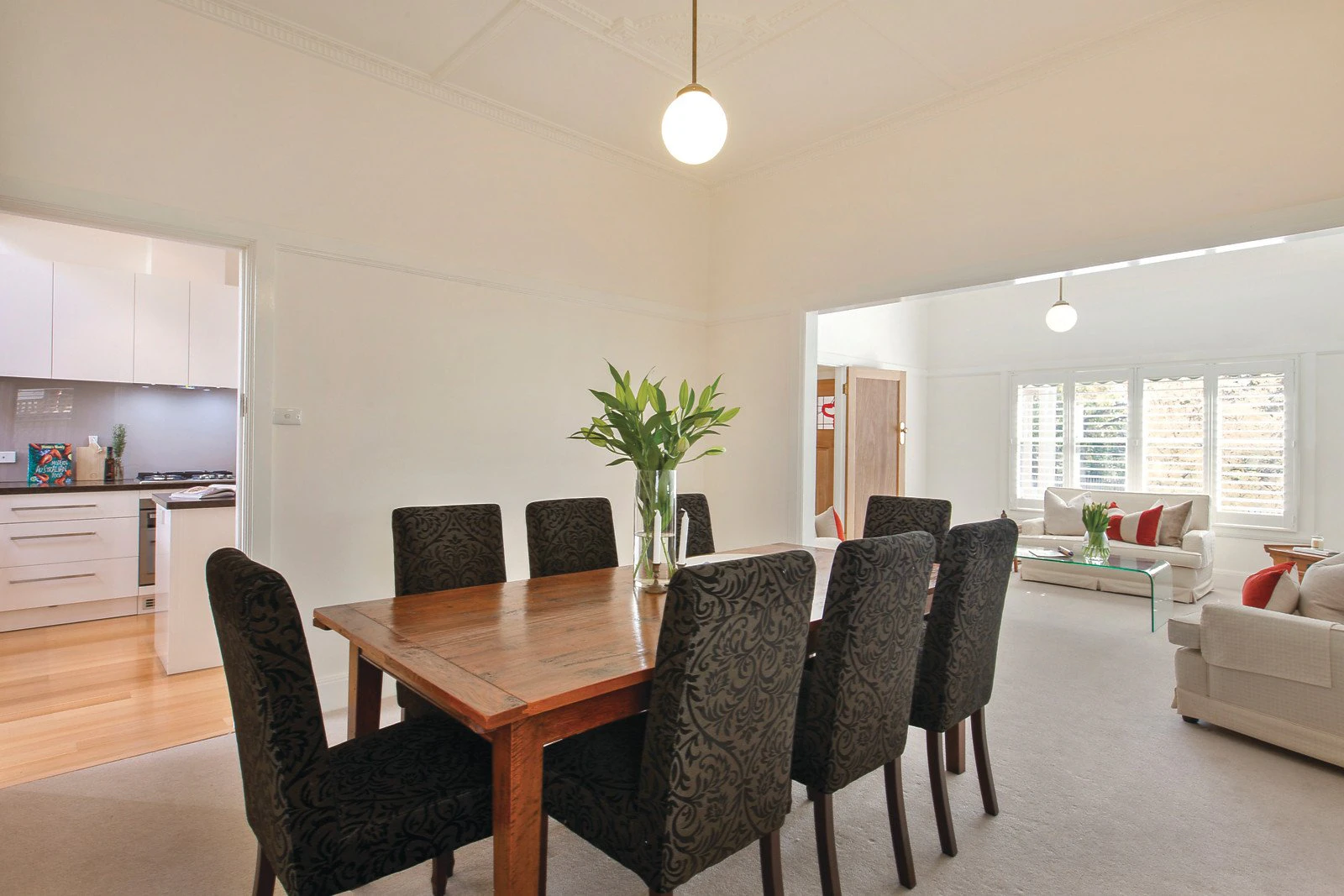 16 Flowerdale Road, Glen Iris, VIC