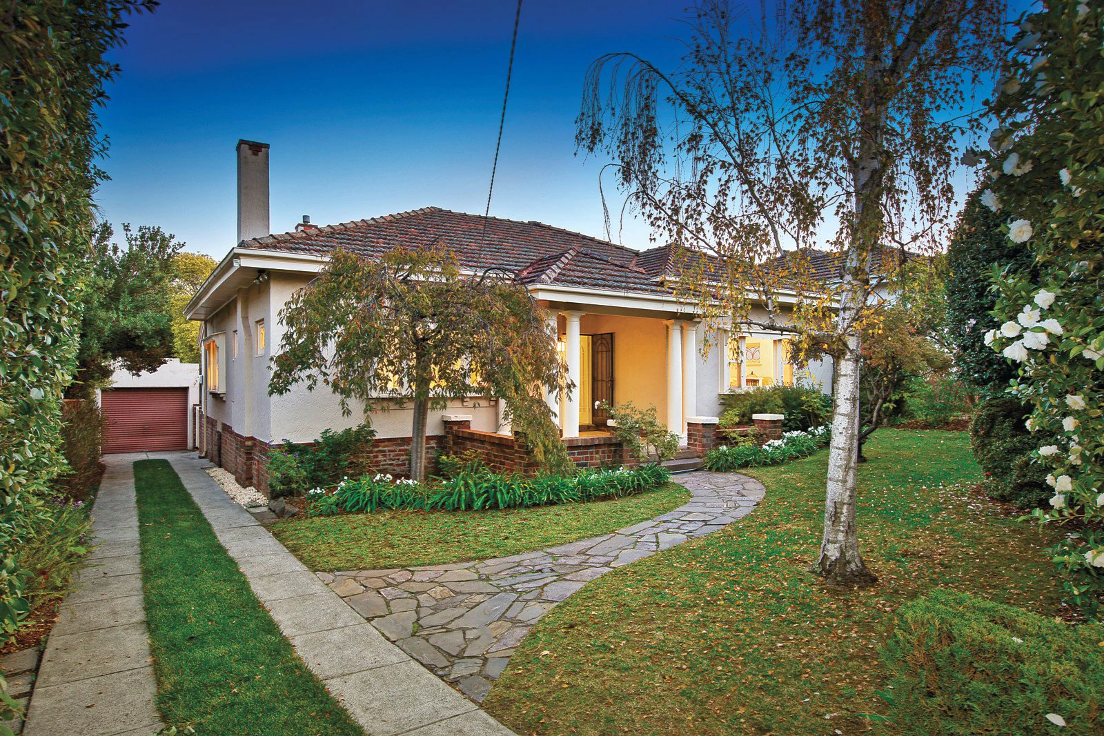 12 Finsbury Way, Camberwell, VIC
