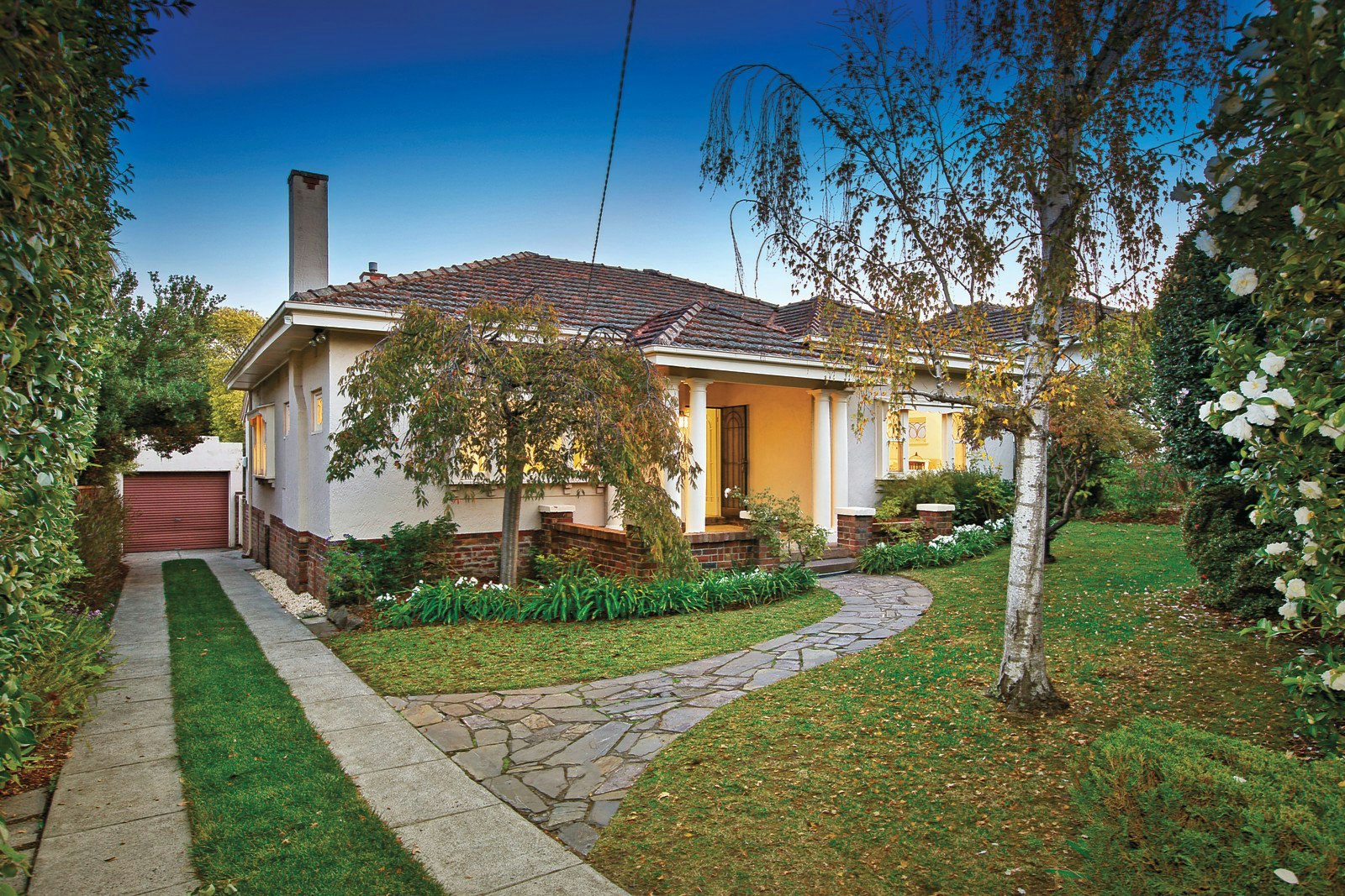 12 Finsbury Way, Camberwell, VIC