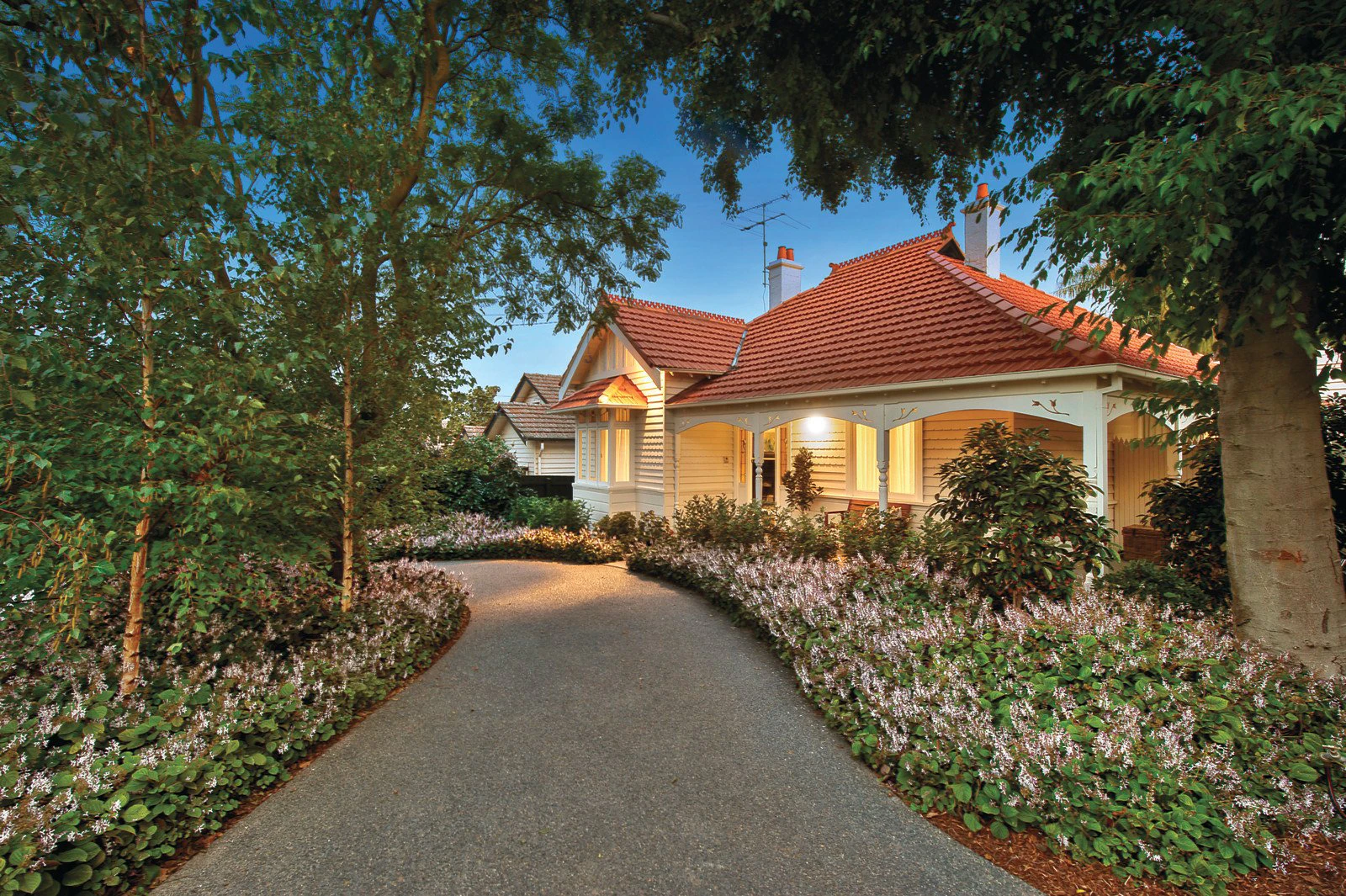 2 Leopold Street, Glen Iris, VIC