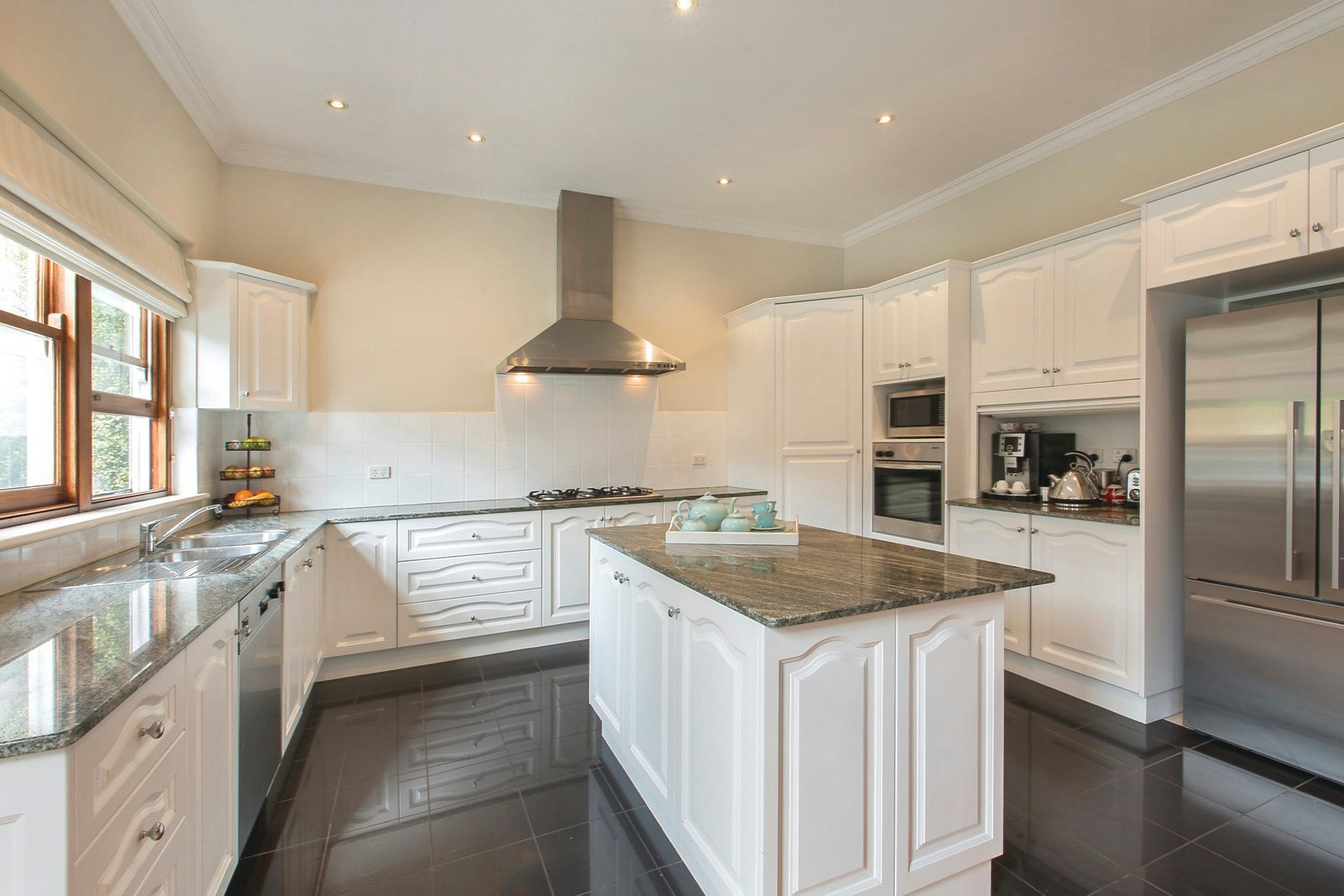 60 Fordham Avenue, Camberwell, VIC