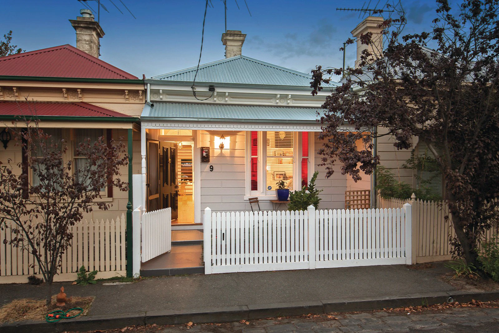 9 Merton Place, Albert Park, VIC