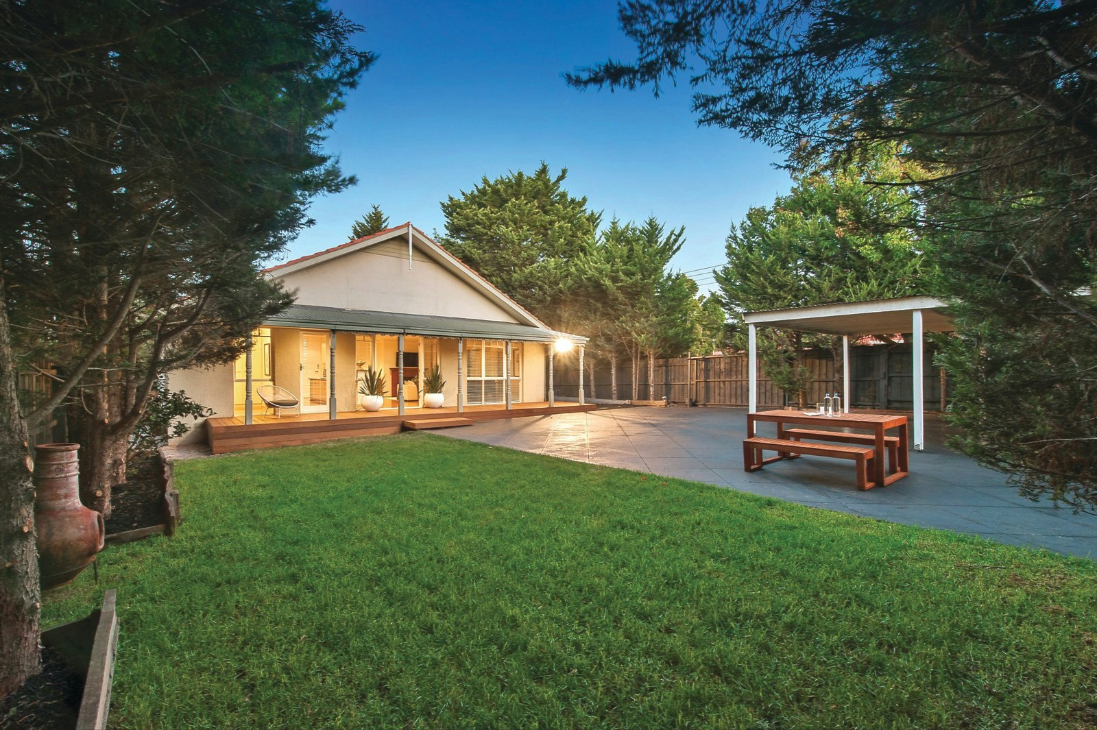 25 Belgrave Road, Malvern East, VIC