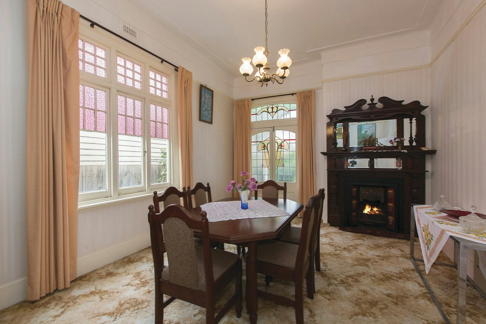 4 Royston Avenue, Malvern East, VIC