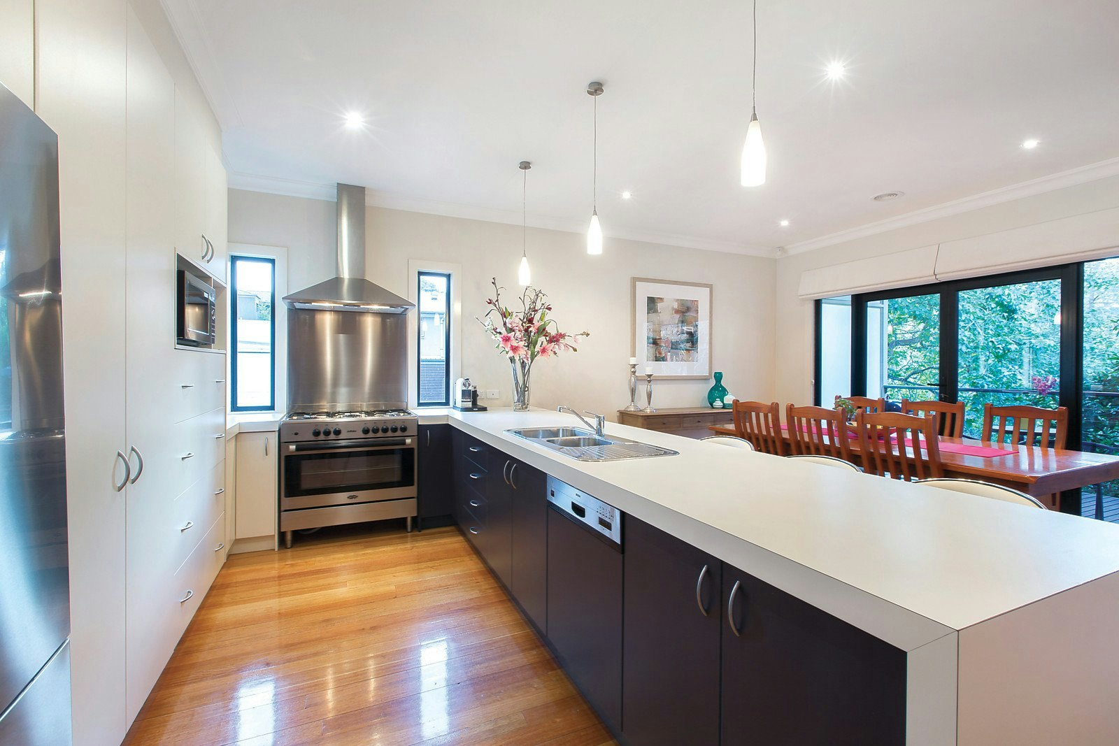 21 Rose Avenue, Surrey Hills, VIC