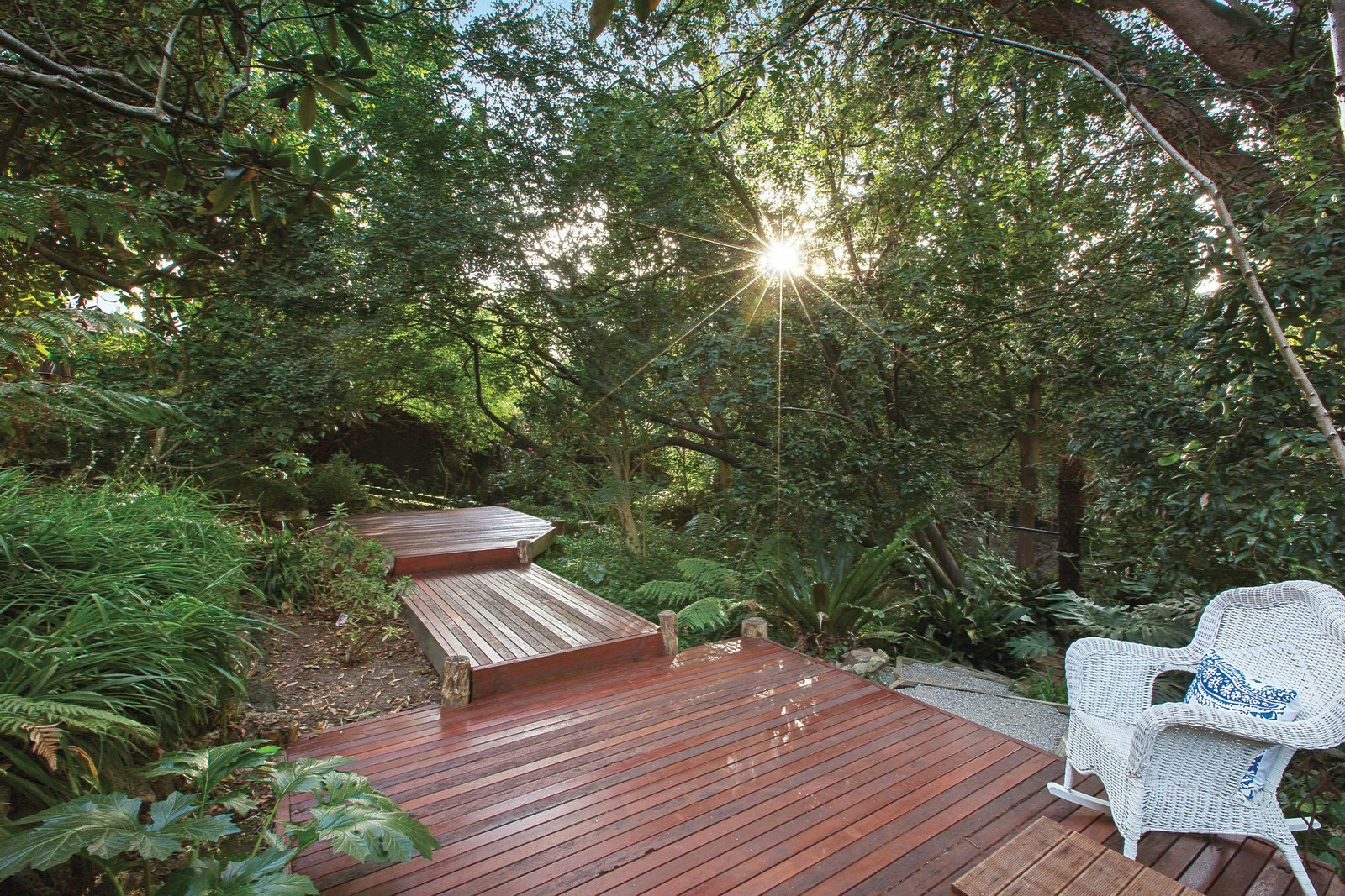 21 Rose Avenue, Surrey Hills, VIC