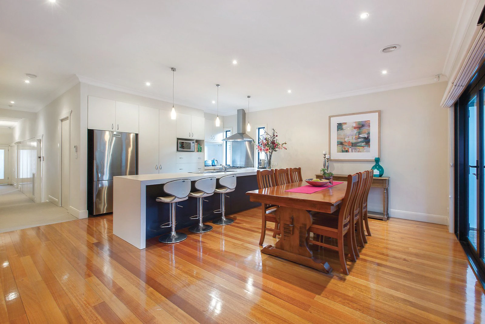 21 Rose Avenue, Surrey Hills, VIC