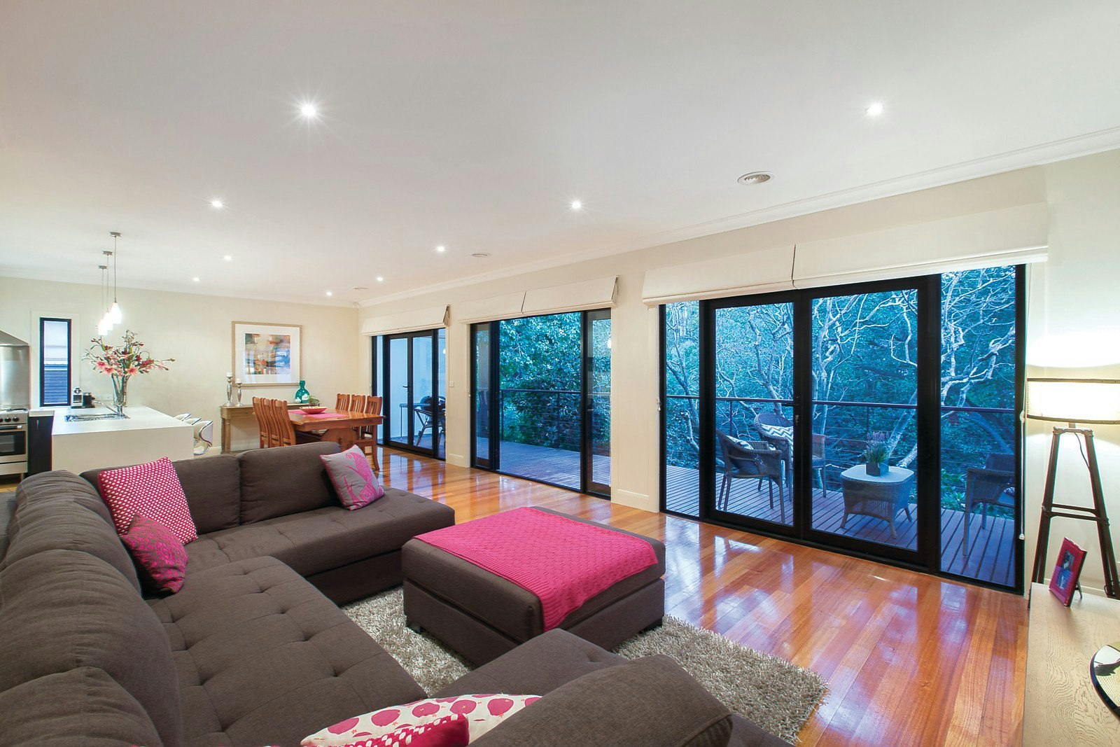 21 Rose Avenue, Surrey Hills, VIC