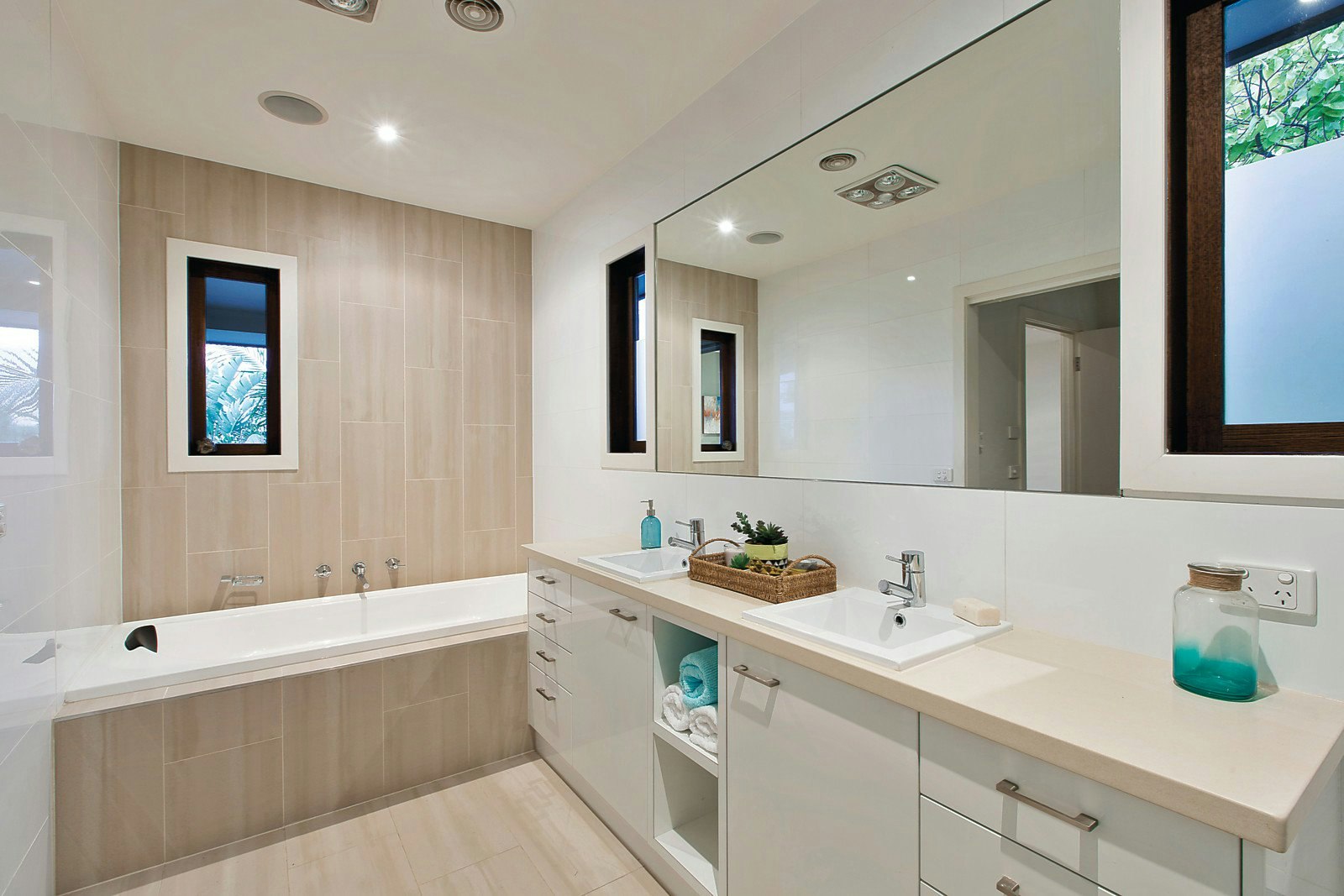 22 Oswald Thomas Avenue, Hampton East, VIC