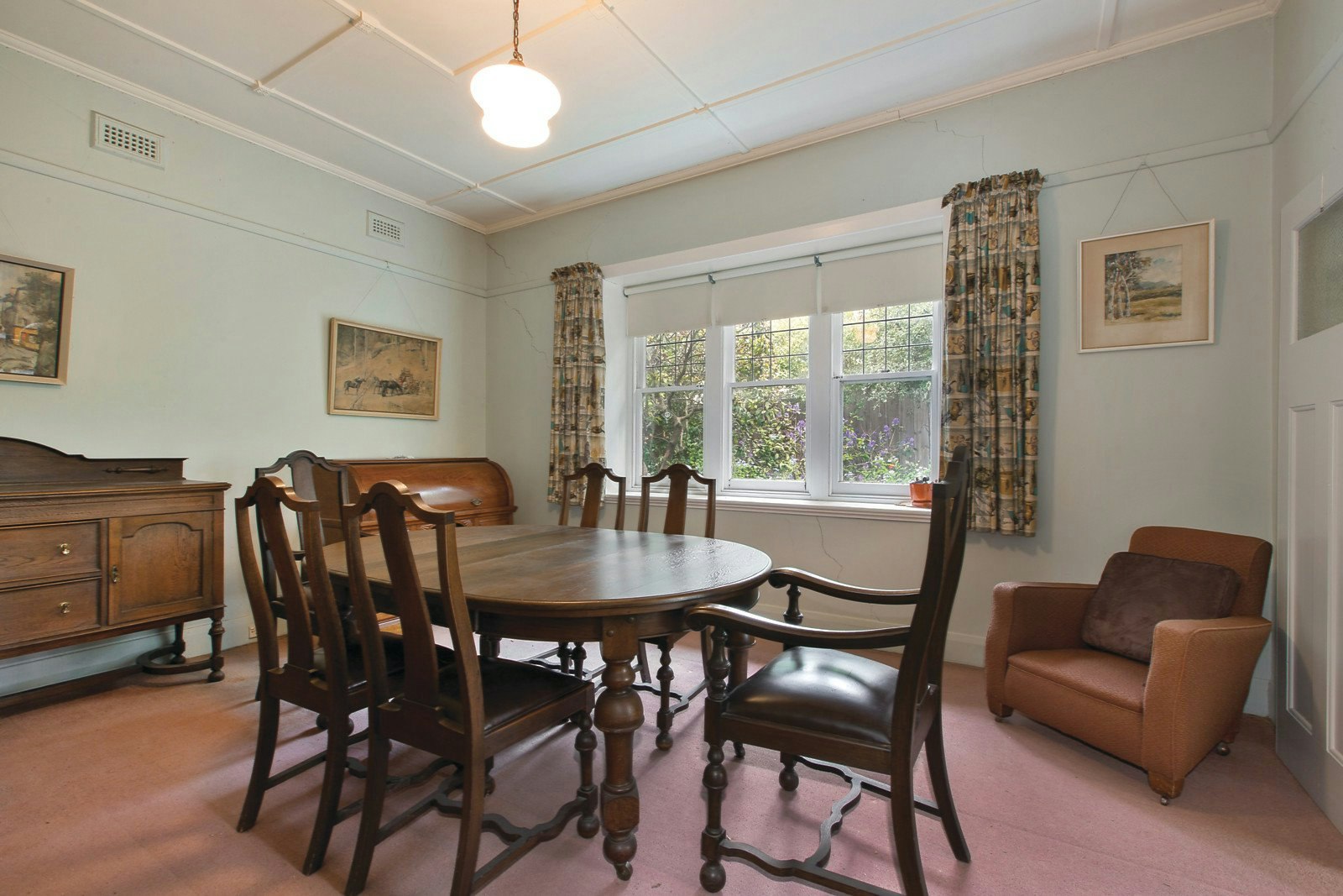 18 Weybridge Street, Surrey Hills, VIC