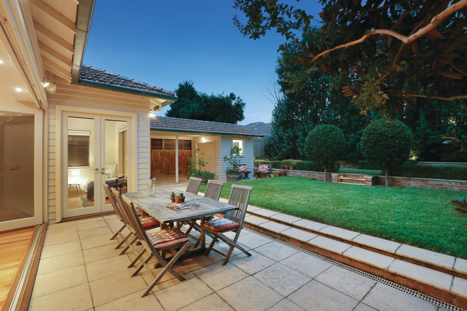 2 Longstaff Street, Kew East, VIC