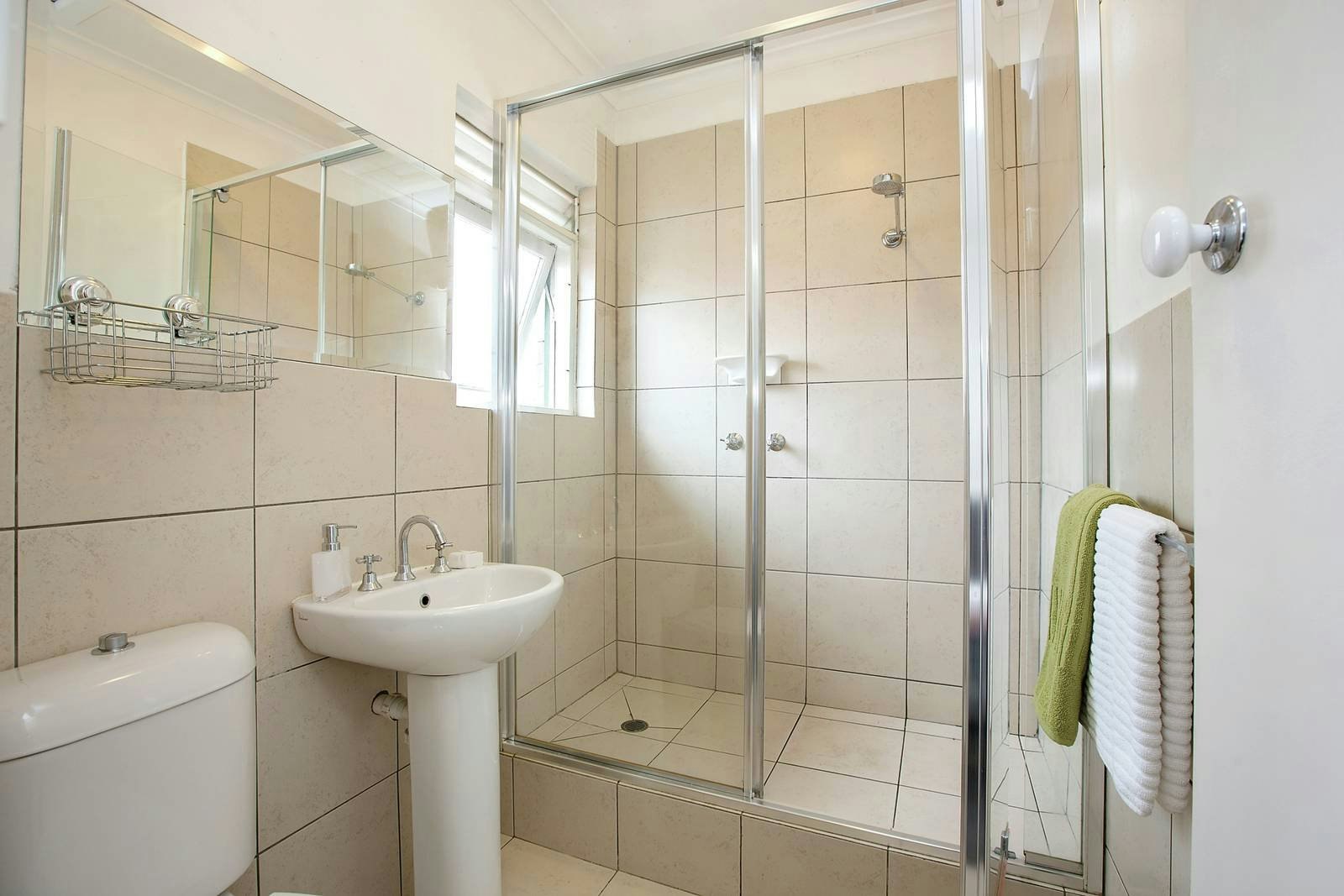 8/100 Claremont Avenue, Malvern, VIC