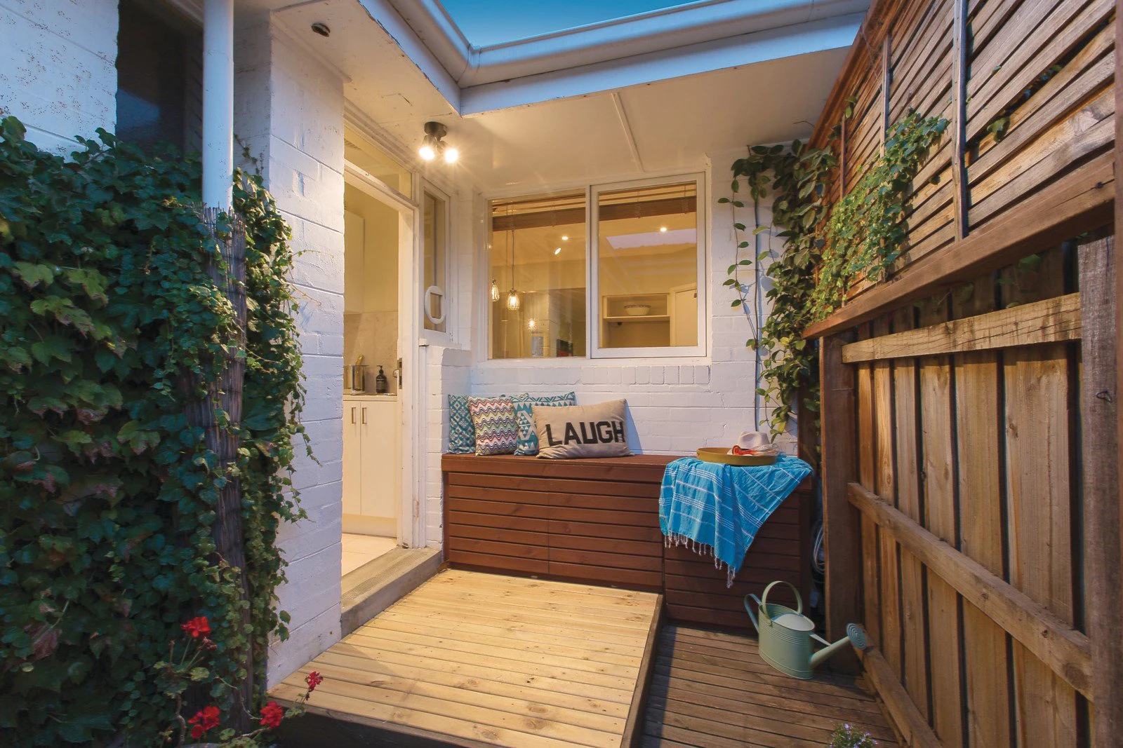 2/879 Riversdale Road, Camberwell, VIC