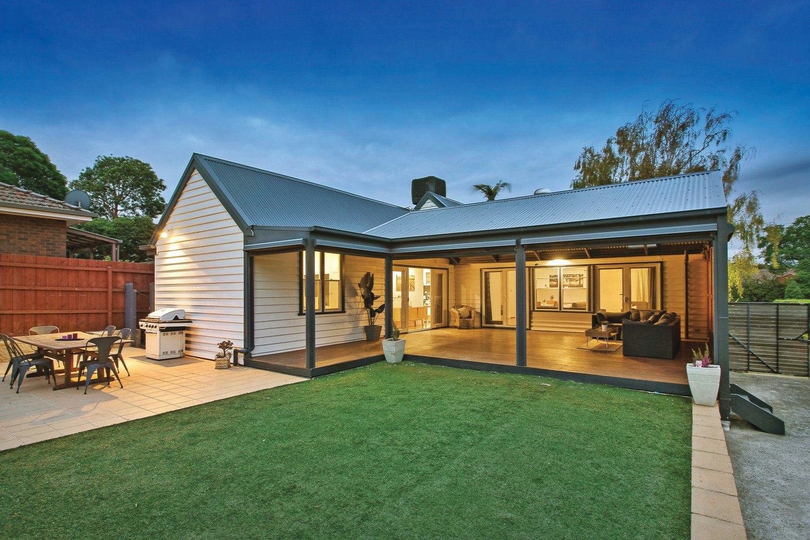 31 Somers Street, Burwood, VIC