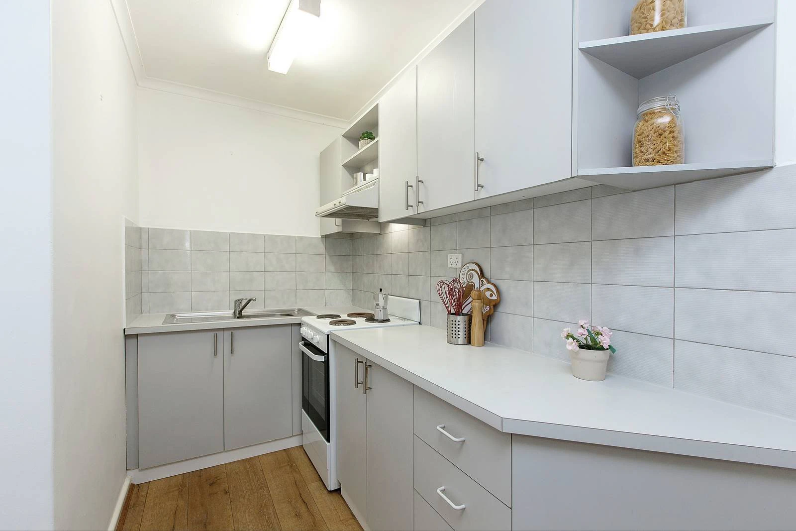 8/100 Claremont Avenue, Malvern, VIC