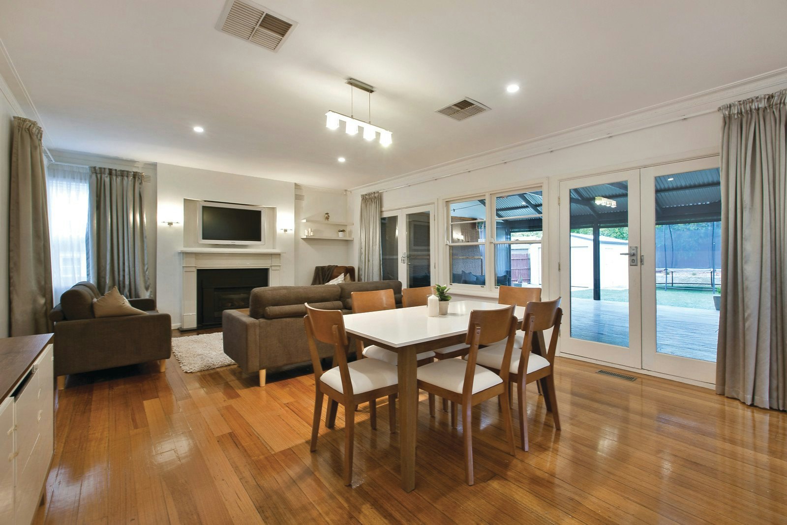 31 Somers Street, Burwood, VIC