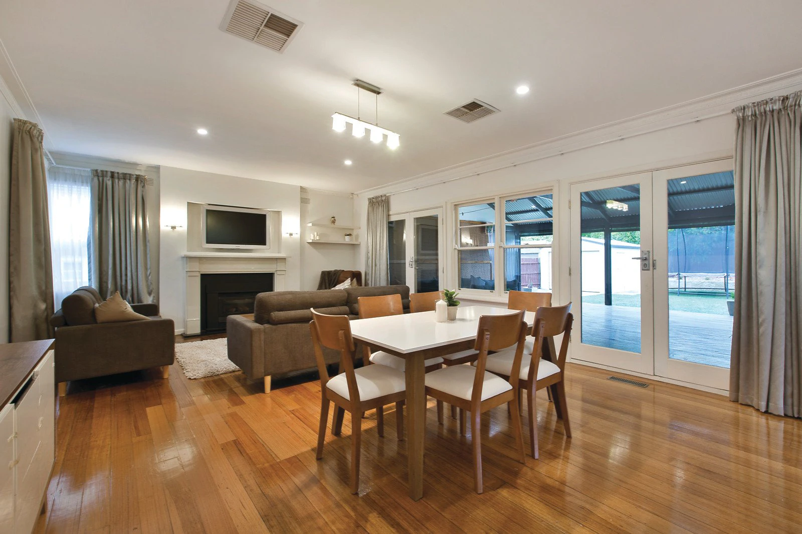 31 Somers Street, Burwood, VIC