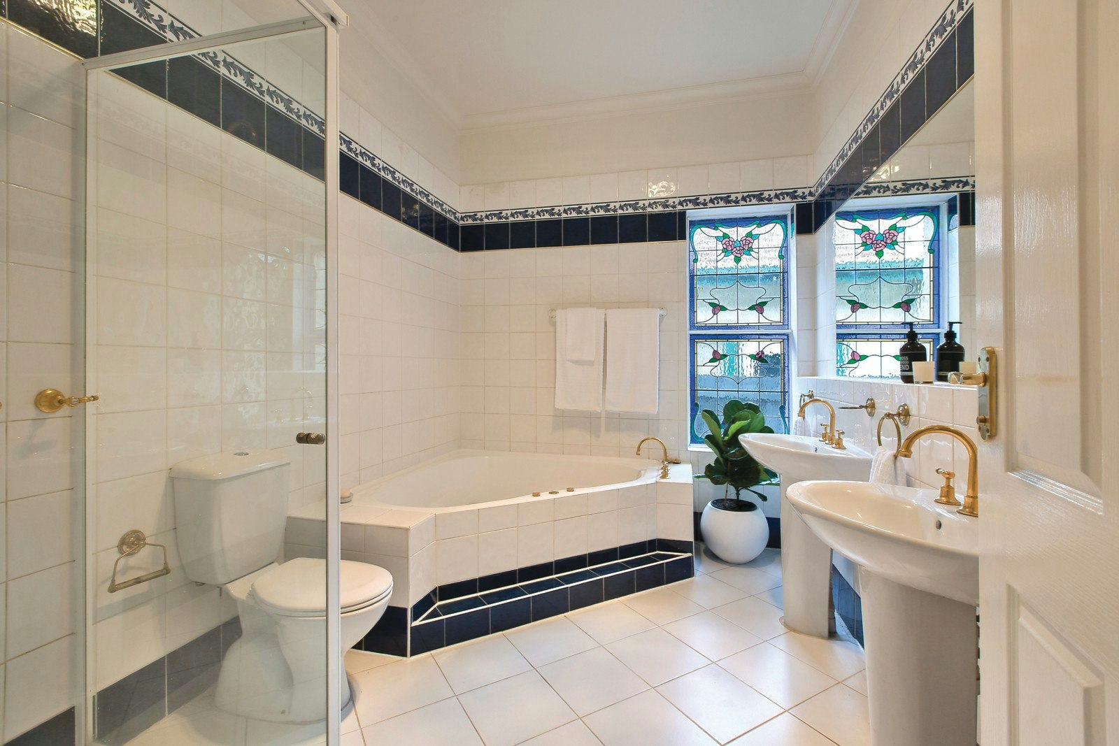 25 Belgrave Road, Malvern East, VIC