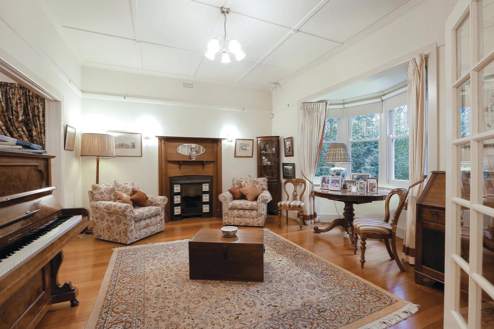 2 Longstaff Street, Kew East, VIC