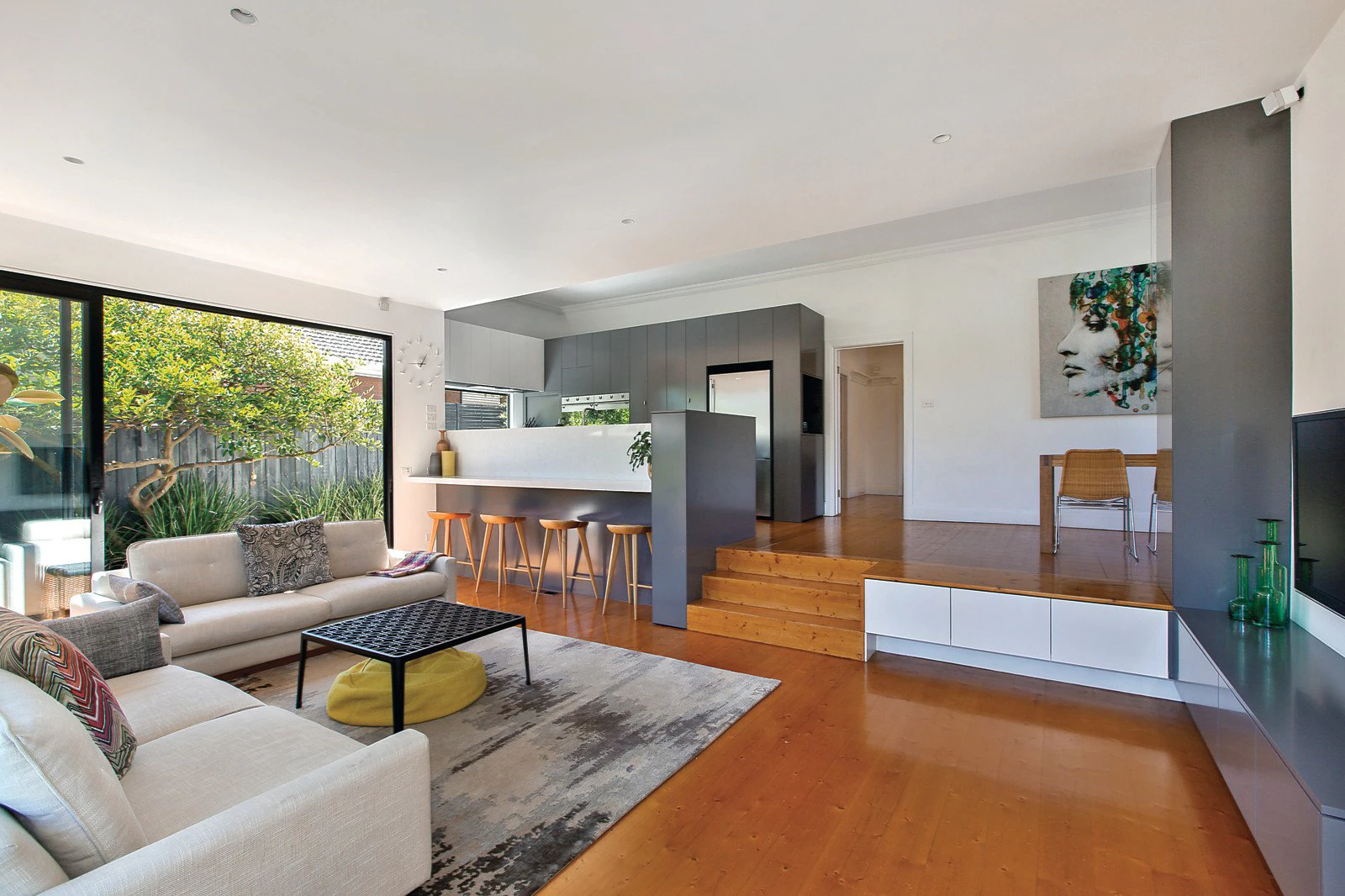 2 Gillies Street, Hampton, VIC
