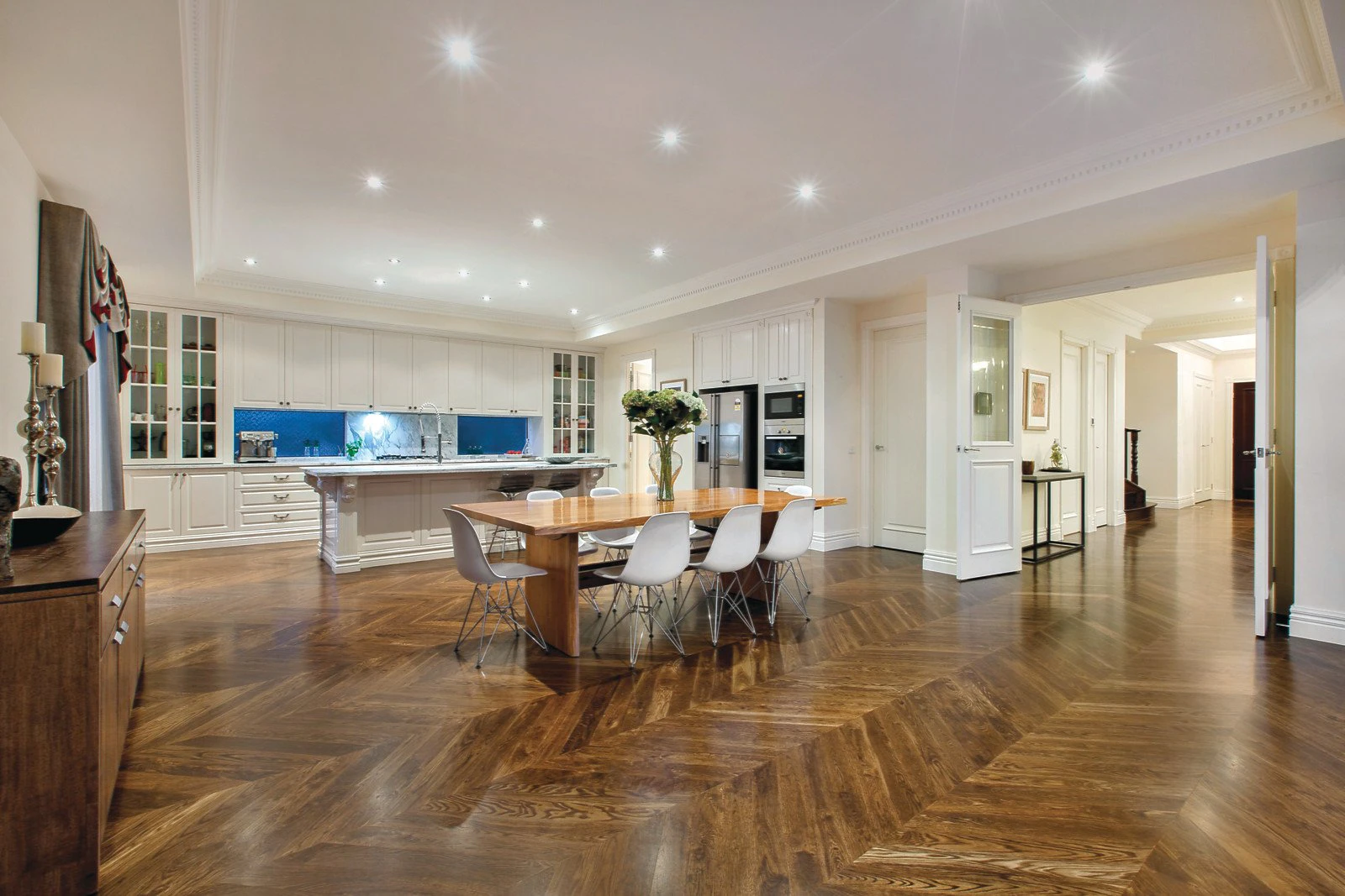 39 Kent Road, Surrey Hills, VIC