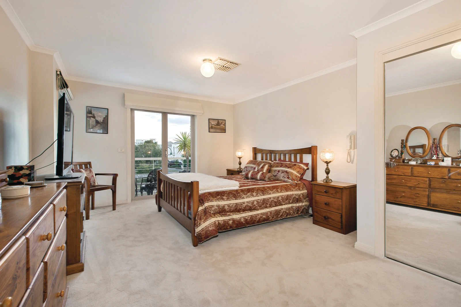 59 Beacon Vista, Port Melbourne, VIC