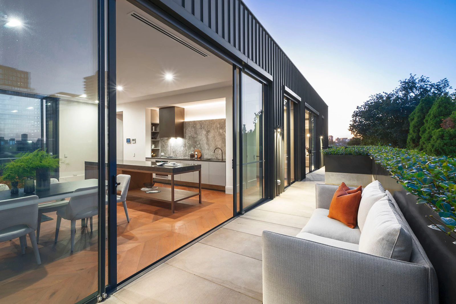 Penthouse, 19 Chambers Street, South Yarra, VIC