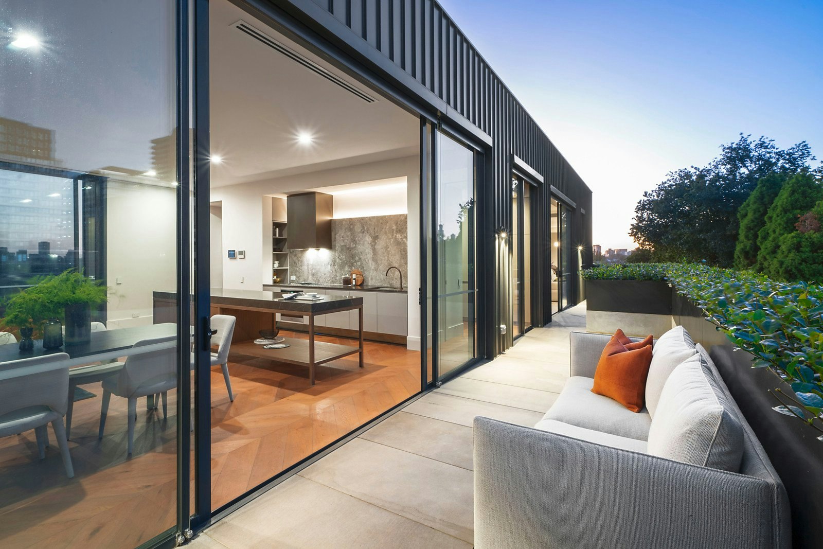 Penthouse, 19 Chambers Street, South Yarra, VIC