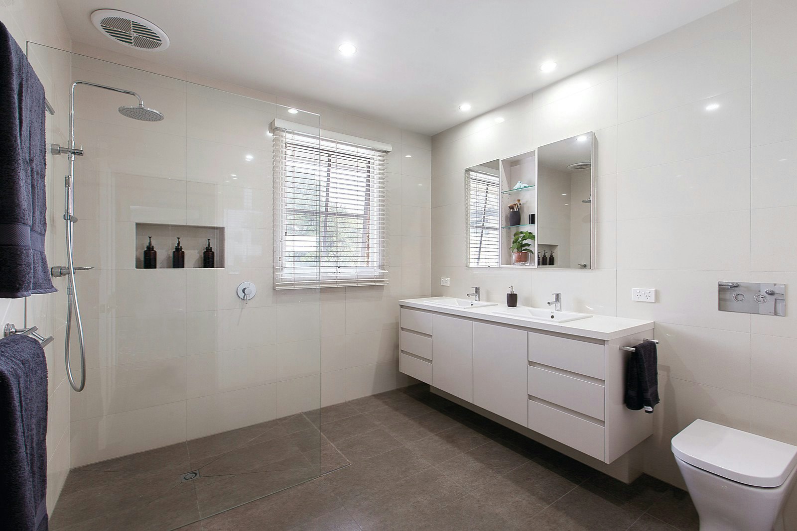 16 Glen Road, Ashburton, VIC