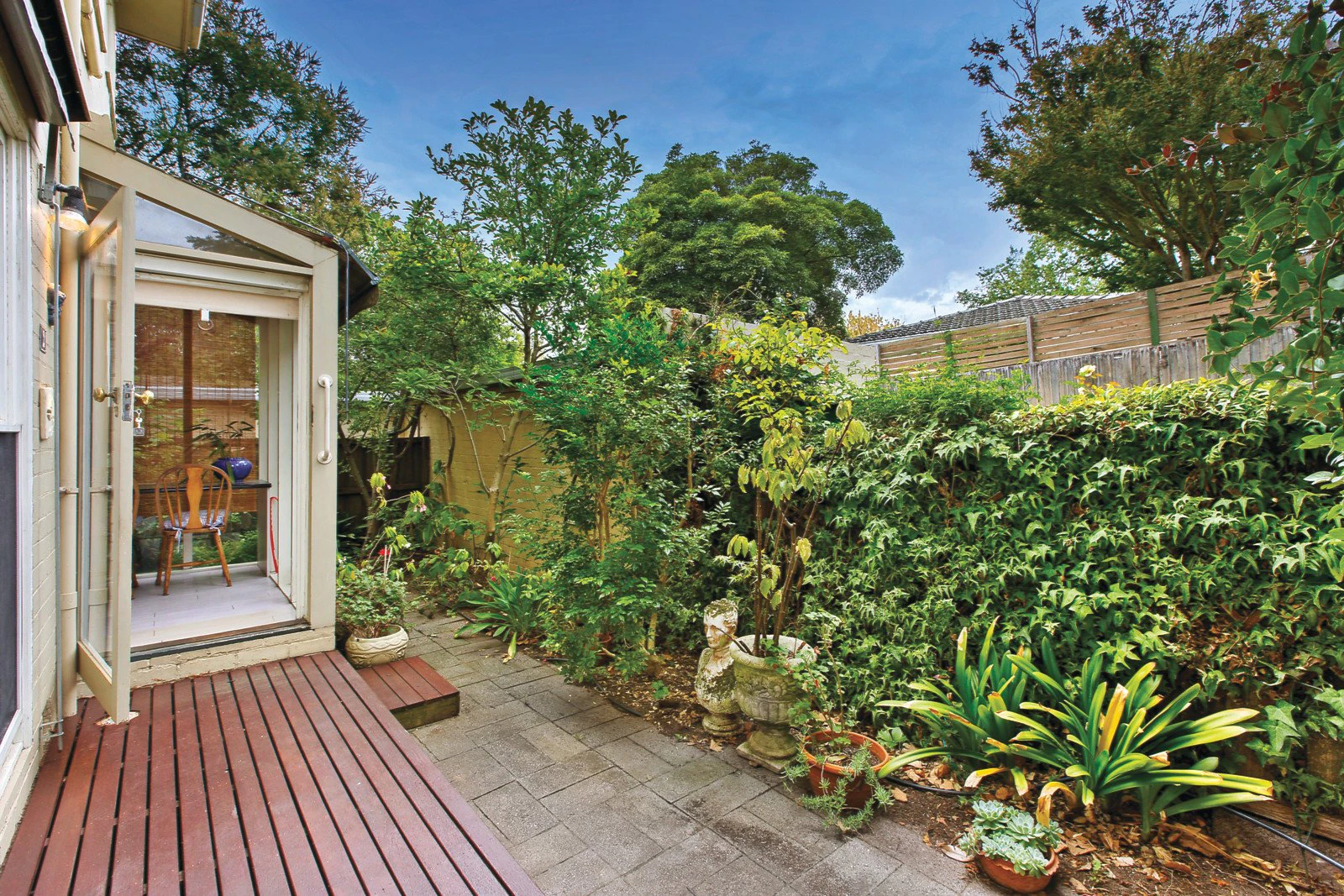 2/806 Burke Road, Camberwell, VIC