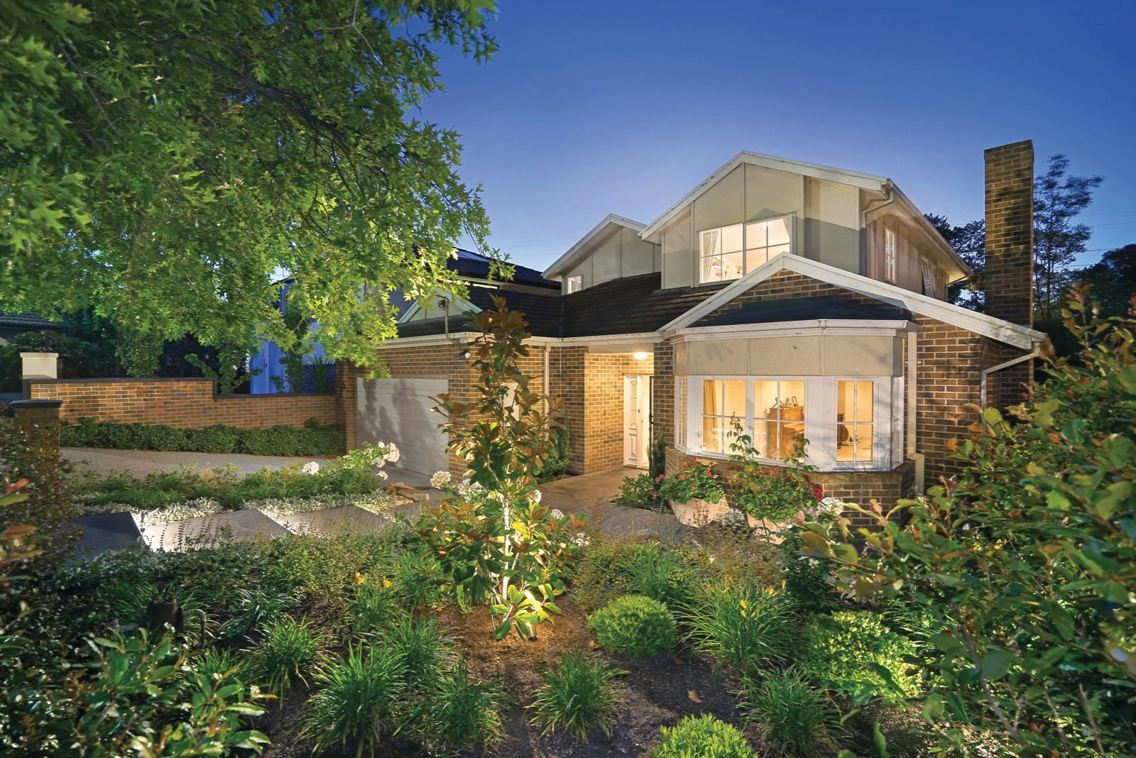 16 Glen Road, Ashburton, VIC