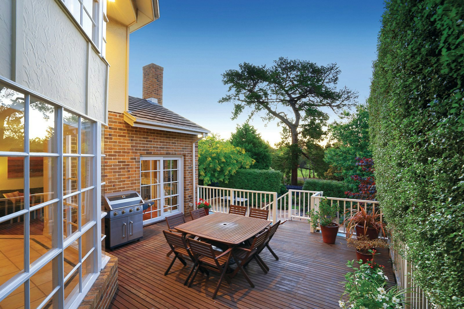 16 Glen Road, Ashburton, VIC