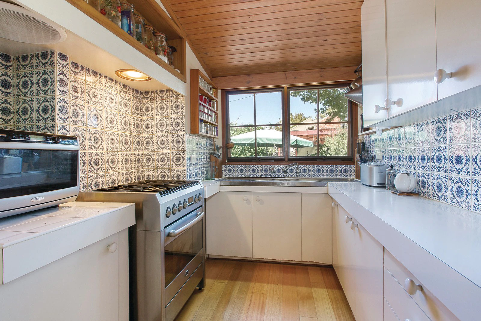 247 Bridport Street West, Albert Park, VIC