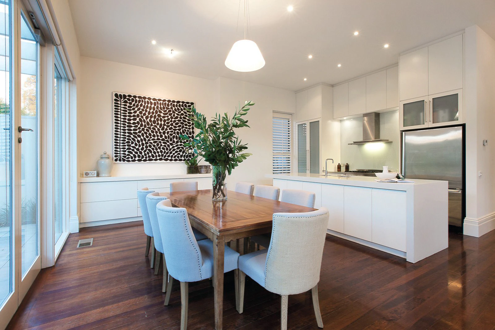 1 Royal Crescent, Armadale, VIC
