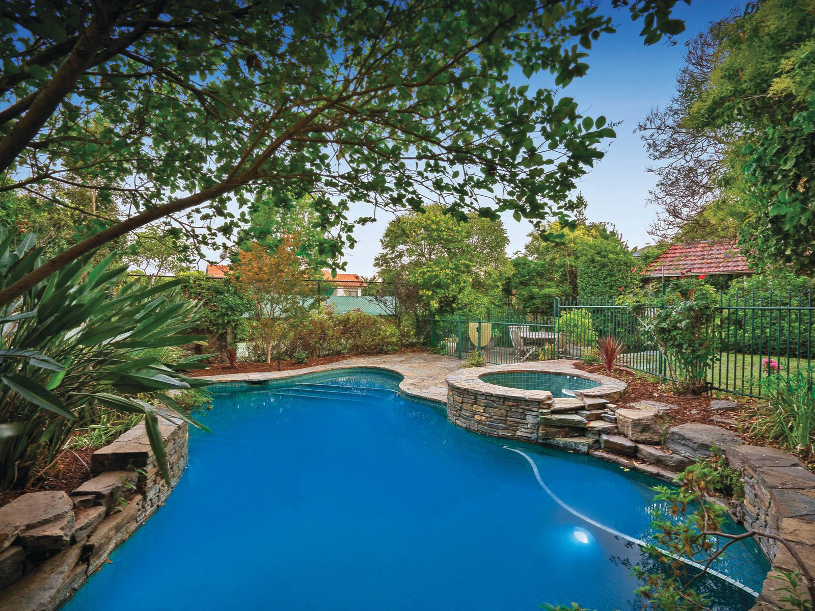 194 Burke Road, Glen Iris, VIC