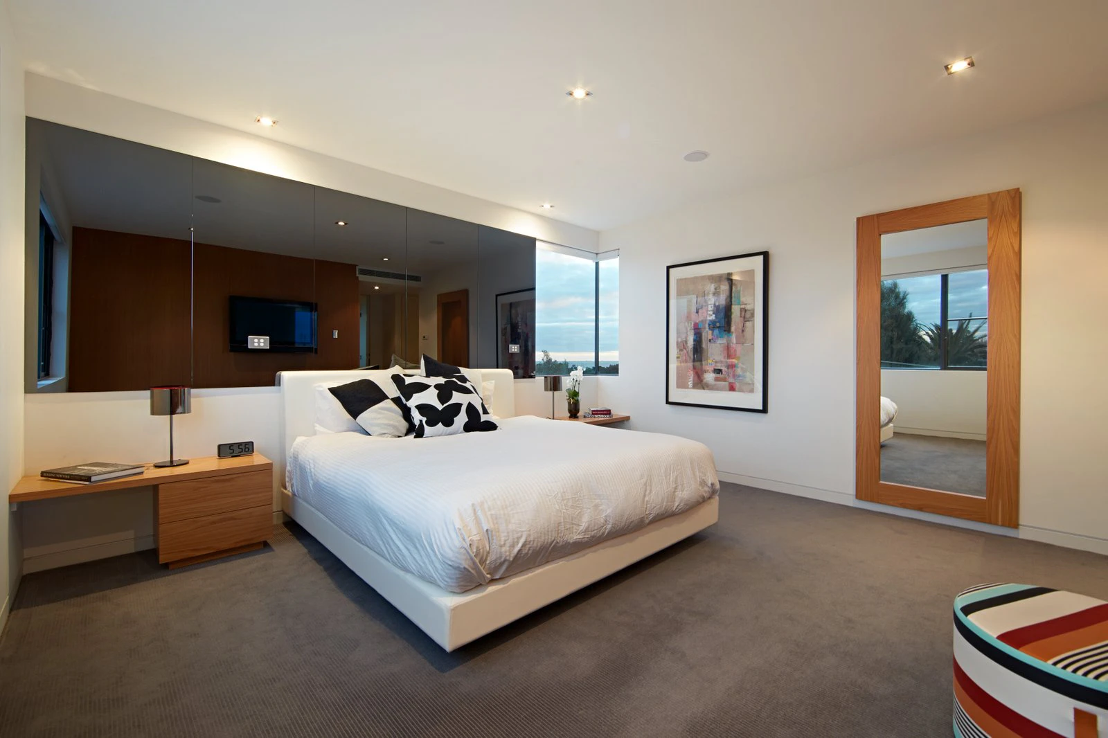Penthouse 4, 79 Marine Parade, Elwood, VIC