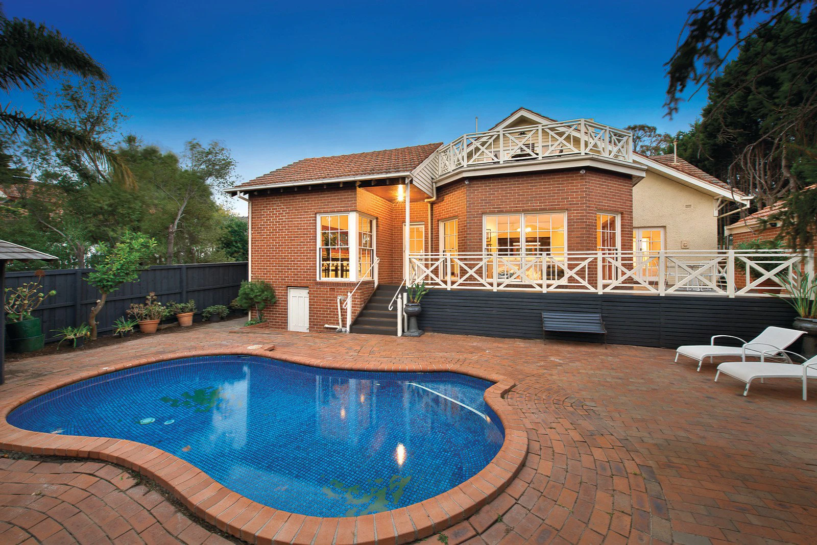 9 Madden Grove, Kew, VIC